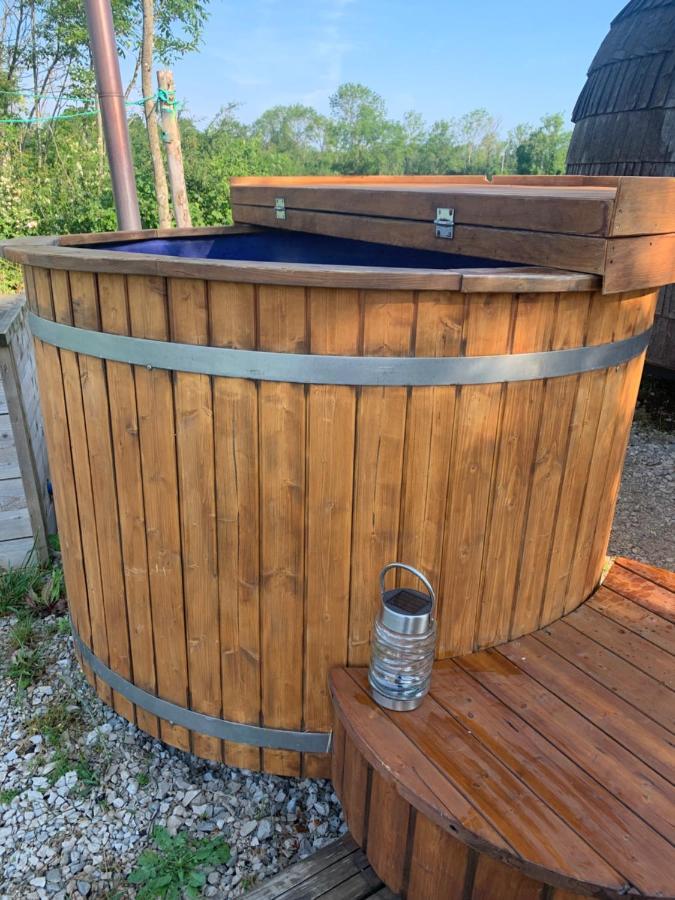 Cabane En Bois Avec Bain Nordique Et Sauna Marigny  外观 照片